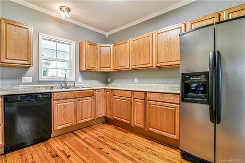 139 High St, Canton, NC 28716 photo 15