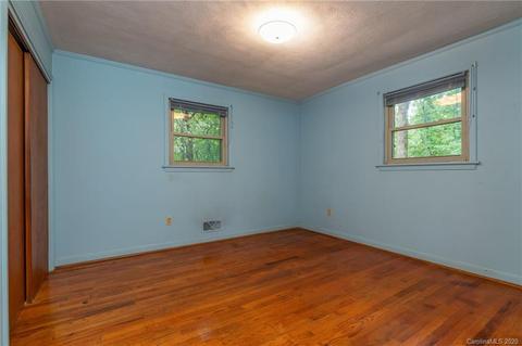222 E Constance St, Columbus, NC 28722 photo 19