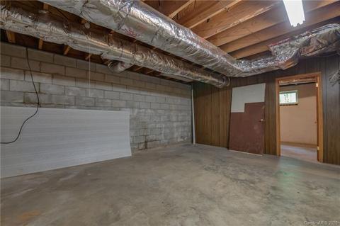 222 E Constance St, Columbus, NC 28722 photo 22