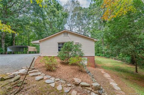 222 E Constance St, Columbus, NC 28722 photo 26