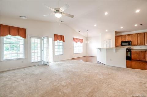 919 Platinum Dr, Fort Mill, SC 29708 photo 9