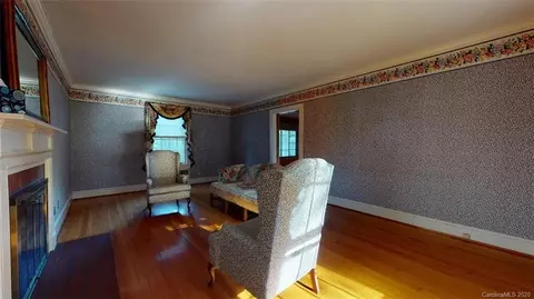 55 Cresent Dr, Marion, NC 28752 photo 7