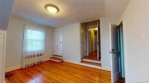 55 Cresent Dr, Marion, NC 28752 photo 32