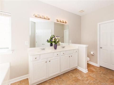 21627 Torrence Chapel Rd, Cornelius, NC 28031 photo 19
