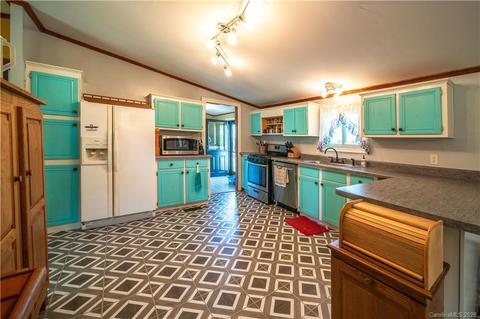 955 Pine Rd, Jefferson, SC 29718 photo 10
