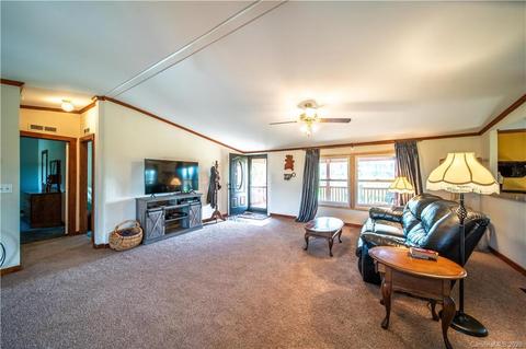 955 Pine Rd, Jefferson, SC 29718 photo 5