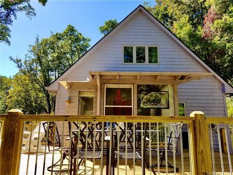 20 Maple Forest Rd, Fairview, NC 28730 photo 3