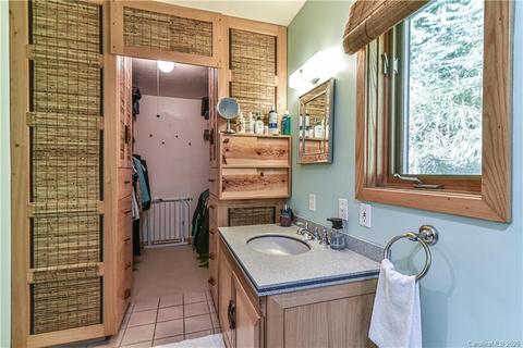 20 Maple Forest Rd, Fairview, NC 28730 photo 18