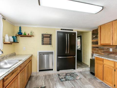 2285 Beaverdam Rd, Canton, NC 28716 photo 6