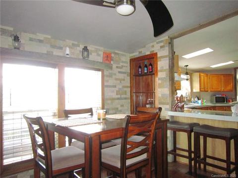 539 Hill View Dr, Canton, NC 28716 photo 10