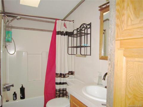 539 Hill View Dr, Canton, NC 28716 photo 17