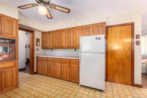 3600 Grapevine Rd, Marshall, NC 28753 photo 13