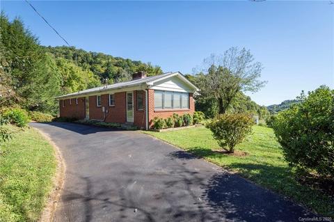 3600 Grapevine Rd, Marshall, NC 28753 photo 3