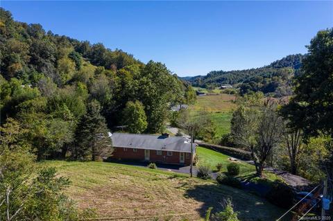 3600 Grapevine Rd, Marshall, NC 28753 photo 4