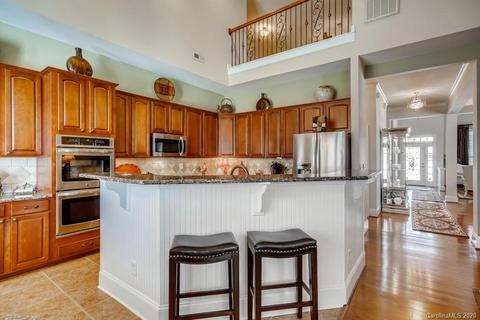 1025 Peridot Dr, Fort Mill, SC 29708 photo 9