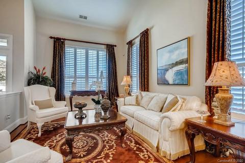 1025 Peridot Dr, Fort Mill, SC 29708 photo 4