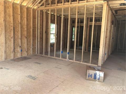 324 Eagle Creek Rd, Clover, SC 29710 photo 5