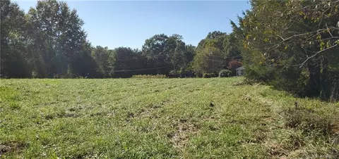 3870 Rock Barn Rd, Conover, NC 28613 photo 4