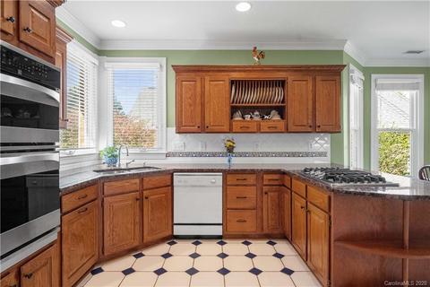 20350 Pinehurst Dr, Cornelius, NC 28031 photo 19