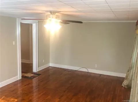 2230 8th Avenue Nw Loop NW, Hickory, NC 28601 photo 3