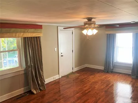 2230 8th Avenue Nw Loop NW, Hickory, NC 28601 photo 4