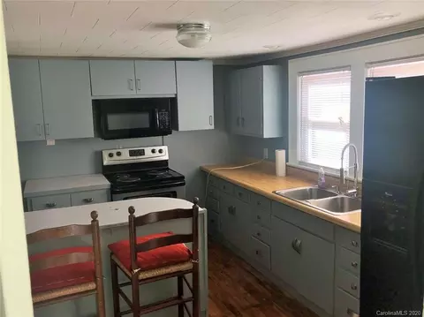 2230 8th Avenue Nw Loop NW, Hickory, NC 28601 photo 6