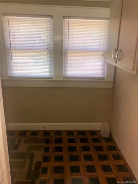 2230 8th Avenue Nw Loop NW, Hickory, NC 28601 photo 9