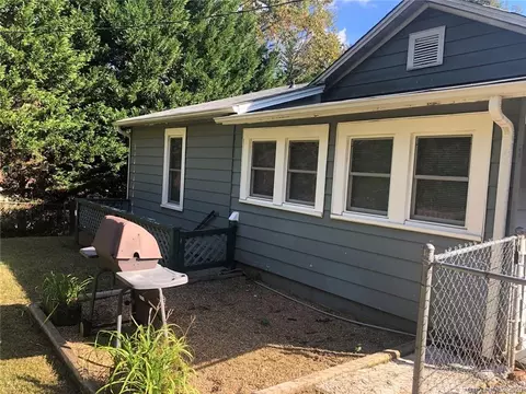 2230 8th Avenue Nw Loop NW, Hickory, NC 28601 photo 16