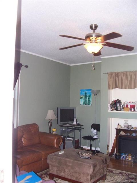 577 High St, Cramerton, NC 28032 photo 4