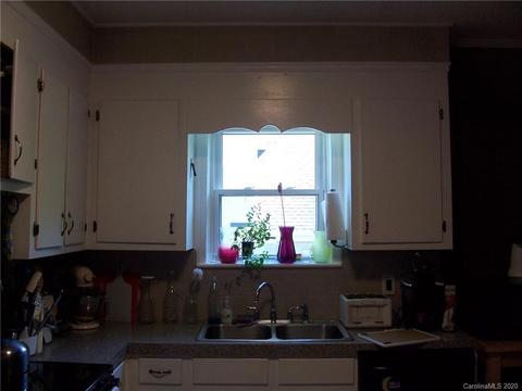 577 High St, Cramerton, NC 28032 photo 7