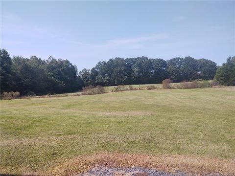 136 Arrowbrook Rd, Harmony, NC 28634 photo 3