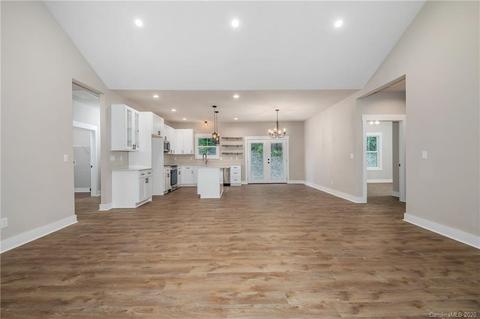 17 Mcdaniel Rd, Fletcher, NC 28732 photo 8