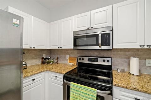 519 Southeast Dr, Davidson, NC 28036 photo 4