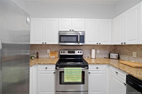 519 Southeast Dr, Davidson, NC 28036 photo 6