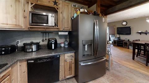 4200 Coxe Rd, Tryon, NC 28782 photo 9