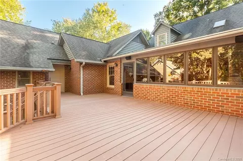 902 2nd Avenue Ne Dr NE, Conover, NC 28613 photo 38