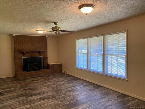 2306 Berwick Rd, Shelby, NC 28152 photo 9