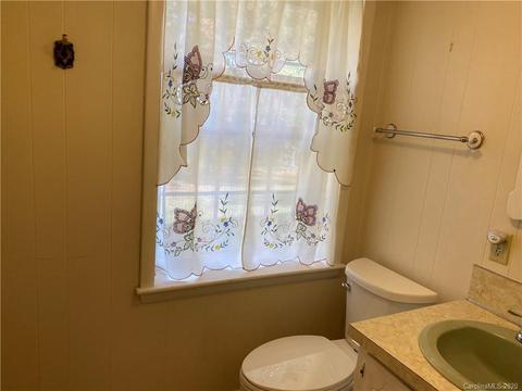 2306 Berwick Rd, Shelby, NC 28152 photo 42