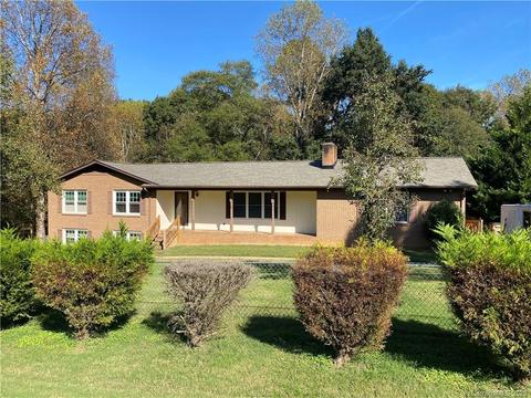 2306 Berwick Rd, Shelby, NC 28152 photo 3