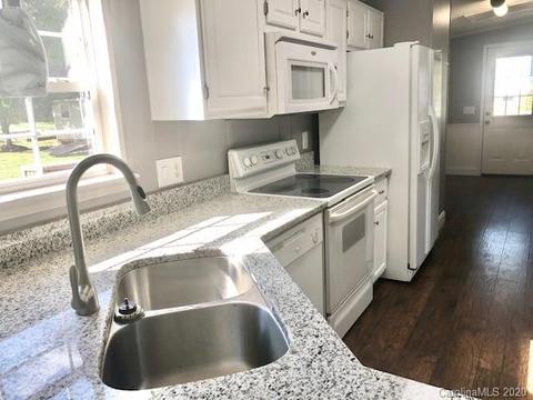 75 Rosemont Dr, Stony Point, NC 28678 photo 4