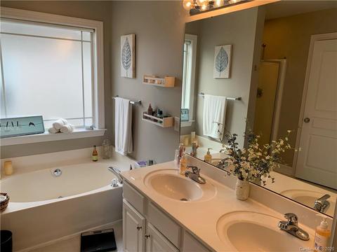 19122 Coachmans Trce, Cornelius, NC 28031 photo 14