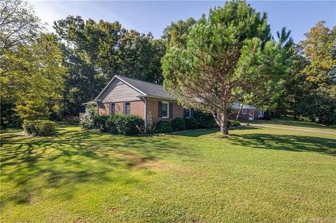104 Crestview Ln, Morganton, NC 28655 photo 19