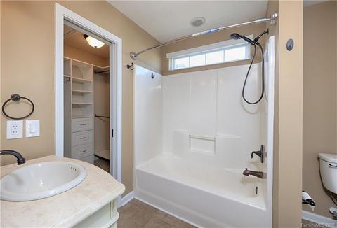 10829 Traders Ct, Davidson, NC 28036 photo 9