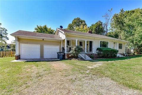 302 E 18th St, Kannapolis, NC 28083 photo 2