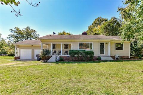 302 E 18th St, Kannapolis, NC 28083 photo 1