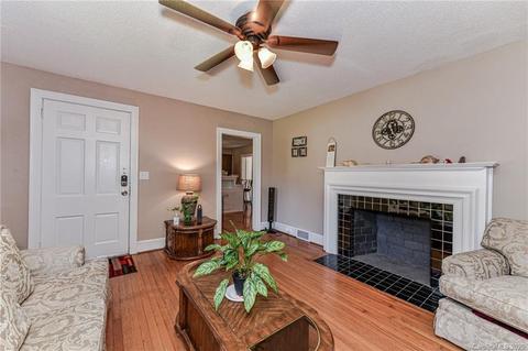 302 E 18th St, Kannapolis, NC 28083 photo 7