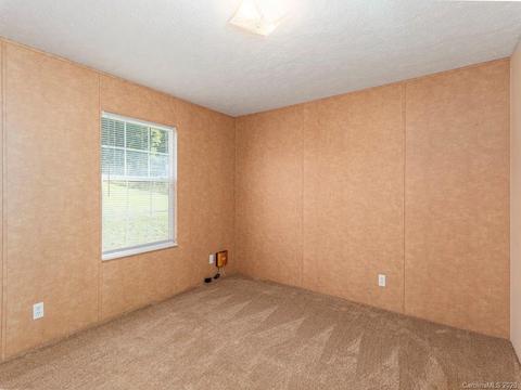 99 Terrell Rd, Clyde, NC 28721 photo 12