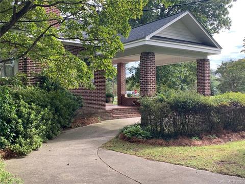 402 Main St S, Bethune, SC 29009 photo 7