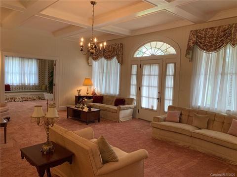 402 Main St S, Bethune, SC 29009 photo 9