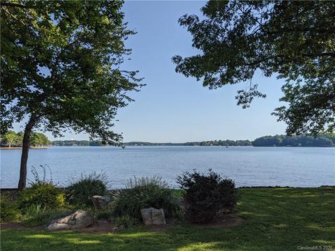 8236 Bay Pointe Dr, Denver, NC 28037 photo 8